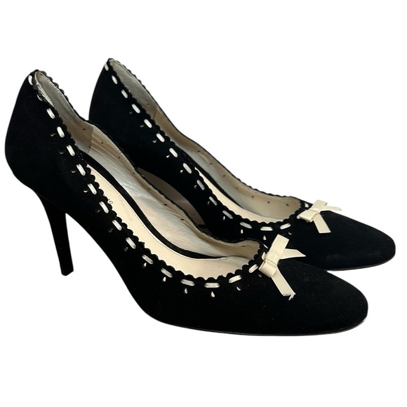 Banana Republic Black Suede Heel Ivory Bow Sz 10 - Picture 1 of 7
